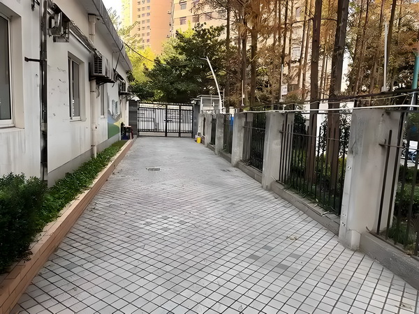 县引进人才_吴孟达去世才4年，50年老友王晶抖落其不堪 备提案民进人准党有
